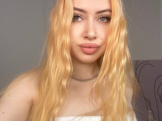 Cam KiraLune