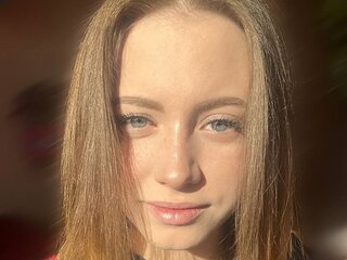 Jasmin VanessaAnerson